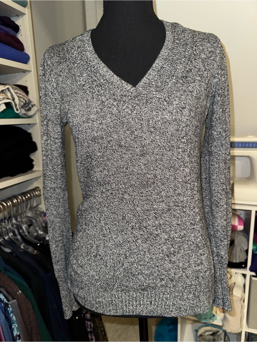 Andrea Jovine Gray Marled V-Neck Sweater